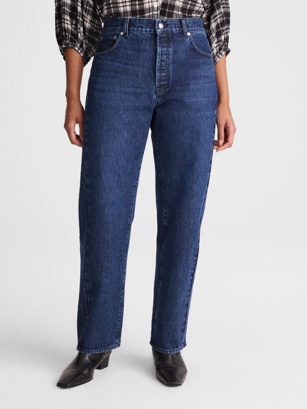 Madewell Tall Curvy Pieced Barrel-Leg Jeans – McKinney Wash - Picture 6 of 9